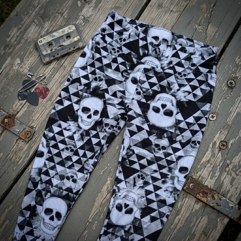 Vintage NoBo Y2K Mall Goth Skull Print Leggings Size M Alt Girl Cyber Grunge